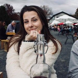 Meet your Posher, Alexandra